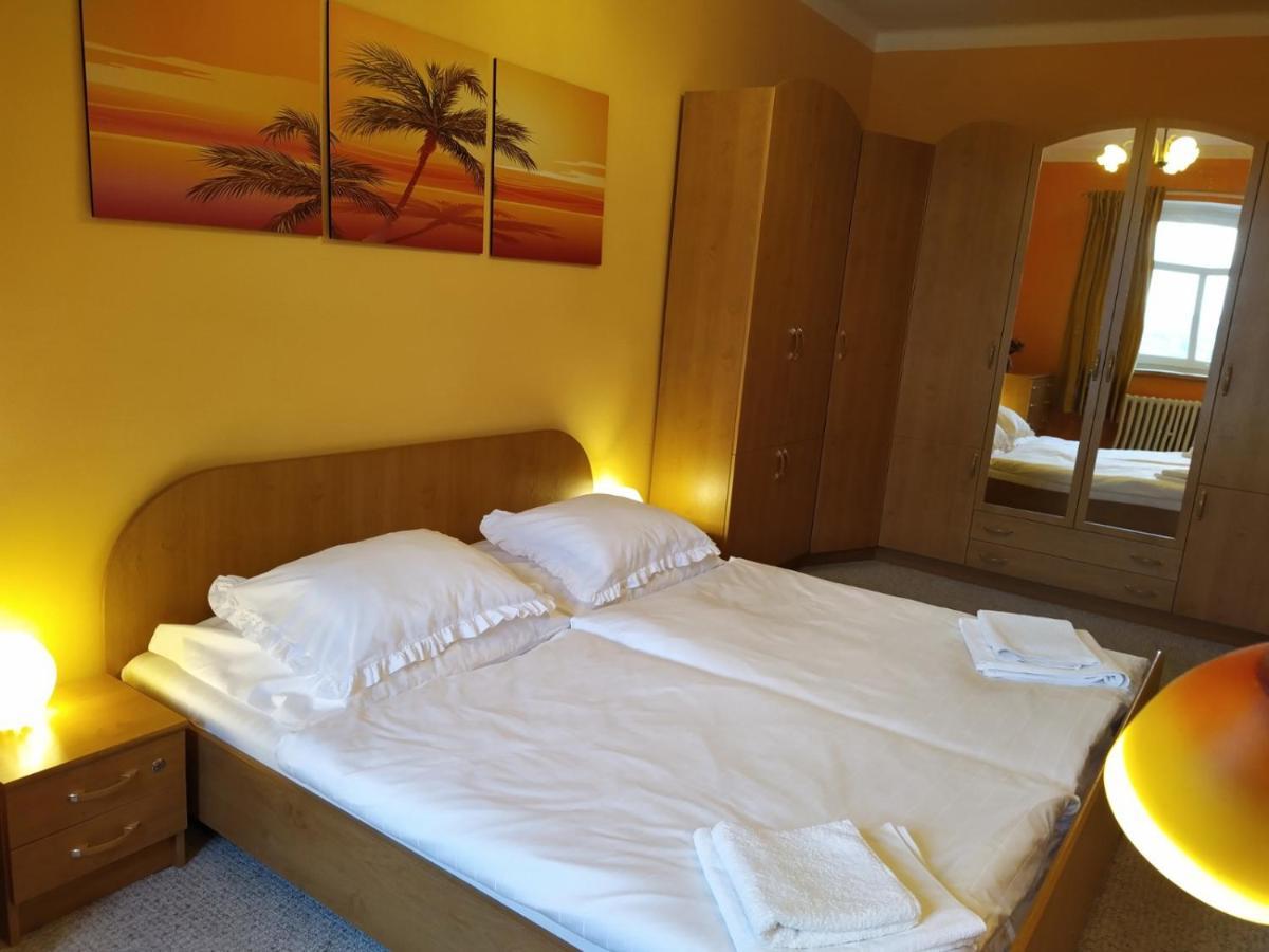Apartmany Zatec Exterior foto